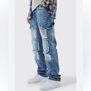 🔥 BoohooMAN Relaxed Fit Distressed Cargo Jeans – Size 32